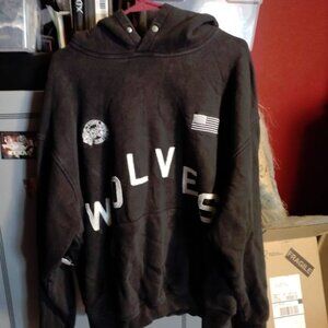 NWOT Wolves Club limited edition hoodie size Large